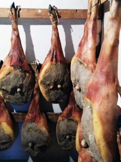 Prosciutto Crudo di Maiale nero di Cinta Senese DOP - INTERO - 24 MESI [11,296 kg] - immagine 3